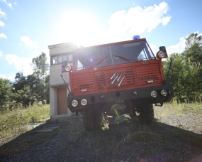 TATRA 813